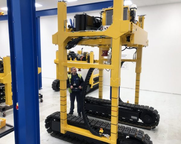 Panel Lifter Manufacture 1