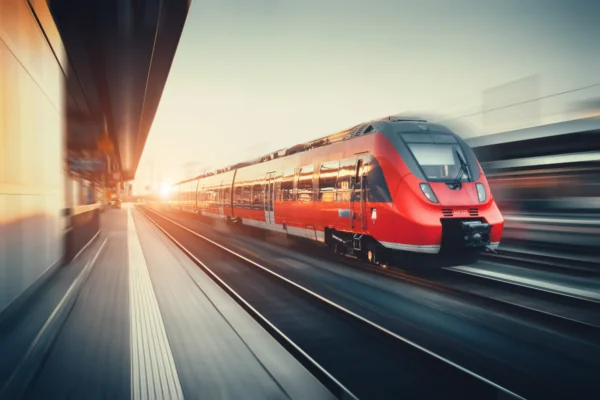 Ensuring continued supply of rail vehicle windscreens